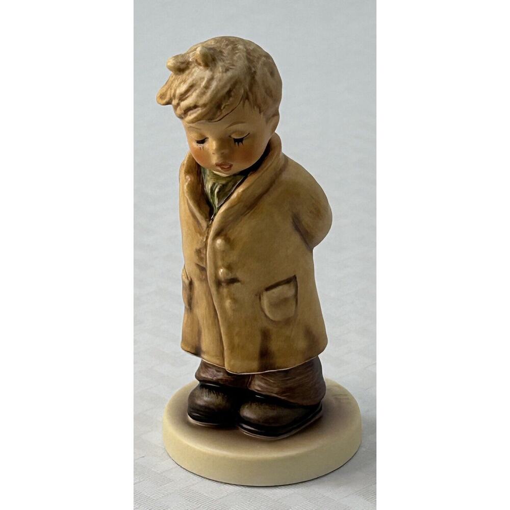 Goebel Hummel Club Figurine Too Shy To Sing #845 2002 With Boxes & C.O.A